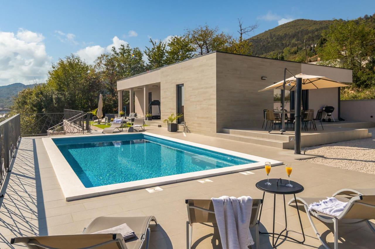 Villa Castanea Opatija Luaran gambar