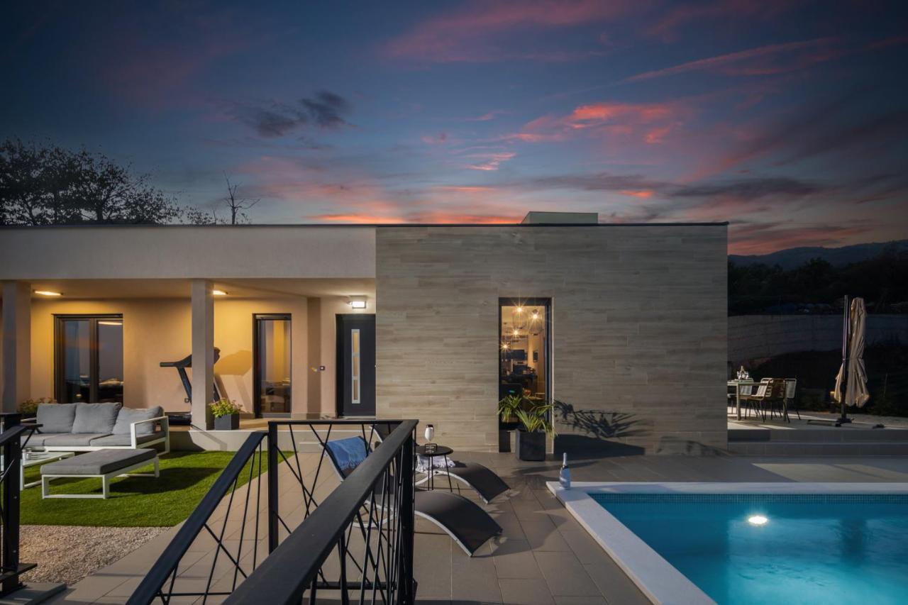 Villa Castanea Opatija Luaran gambar