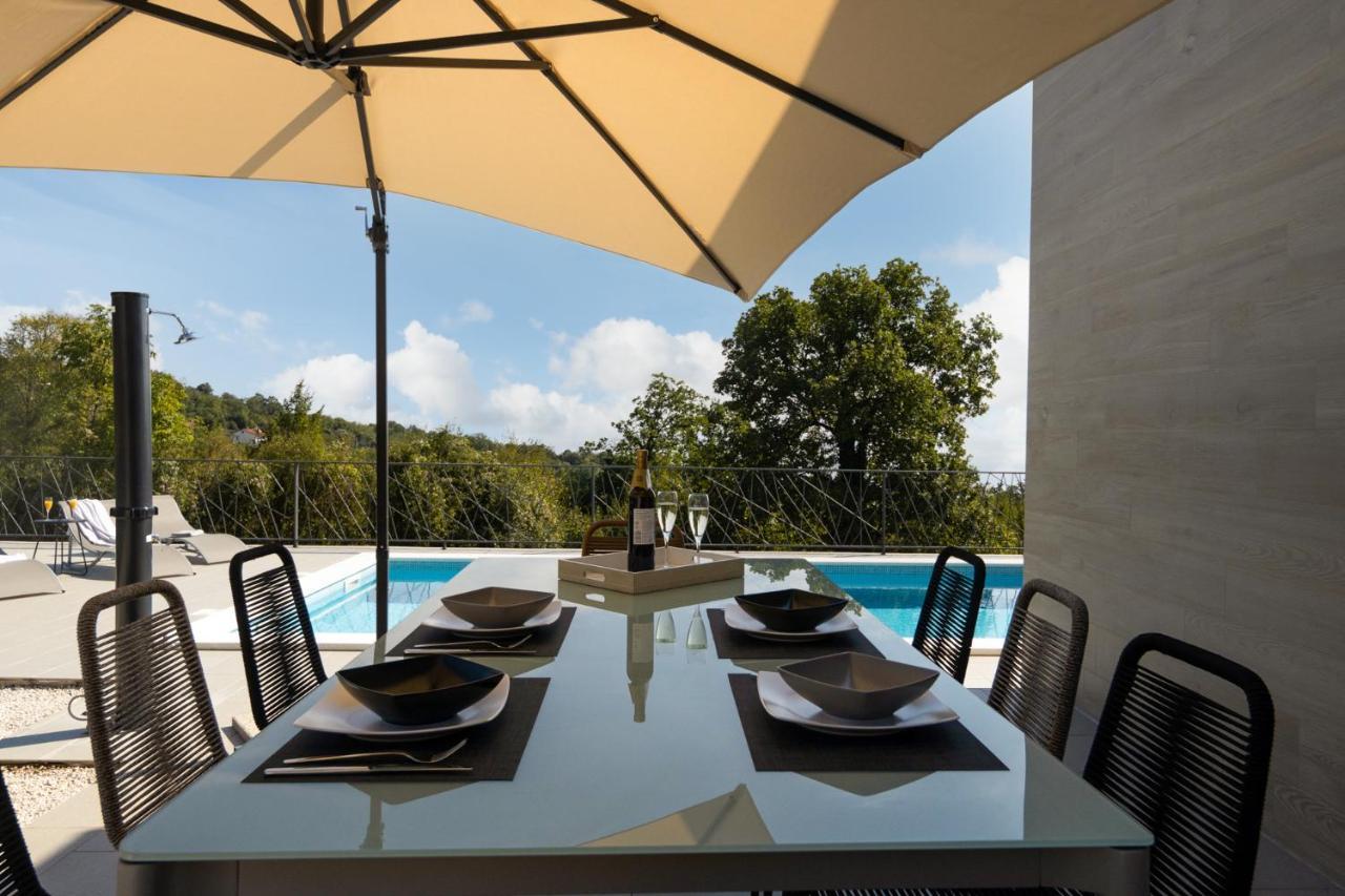 Villa Castanea Opatija Luaran gambar