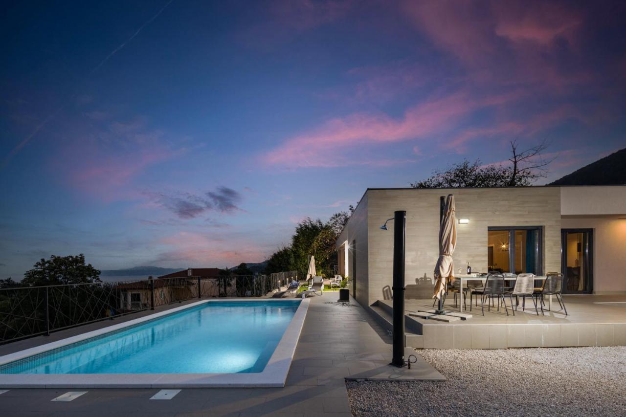 Villa Castanea Opatija Luaran gambar
